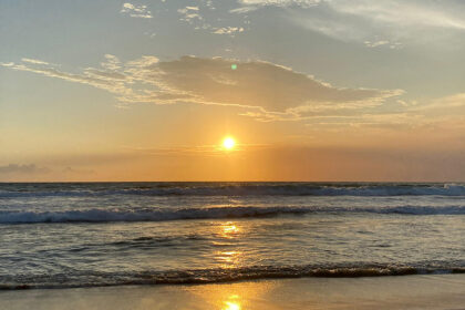 Sunset di sore hari dari Pantai Kuta. (Istimewa)